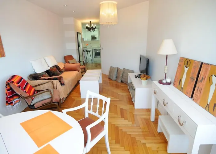 Daire Centro Con Garaje Vigo